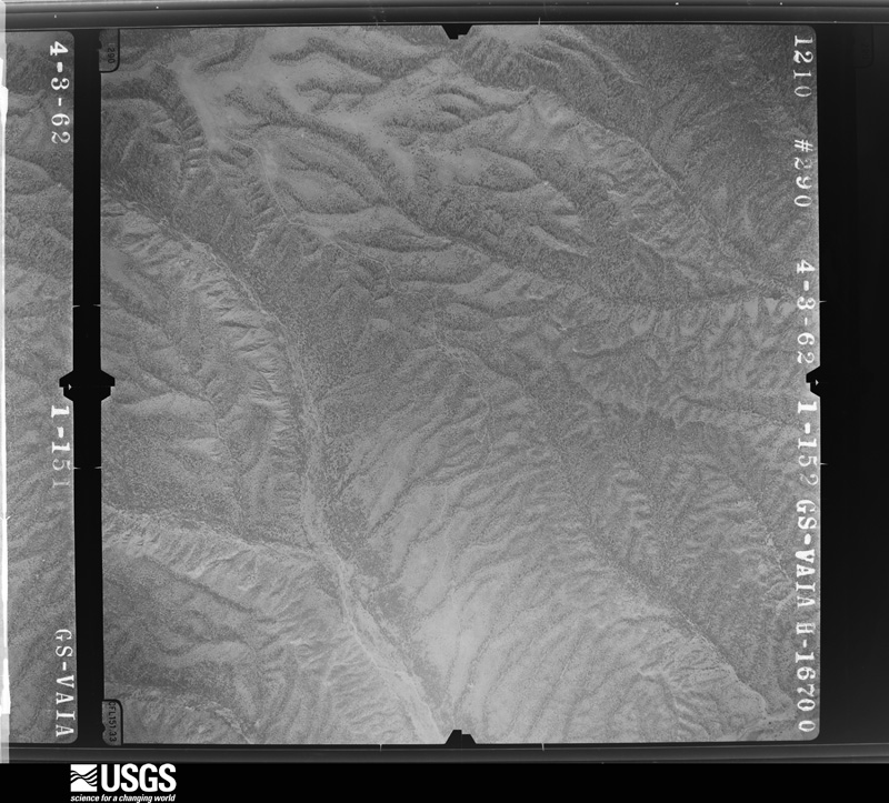 U.S. Geological Survey aerial photograph, 1962-04-03, scale 1:33400
