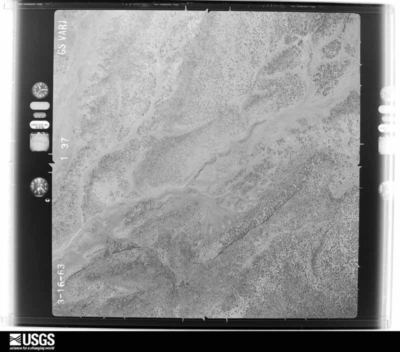 U.S. Geological Survey aerial photograph, 1963-04-17, scale 1:17000