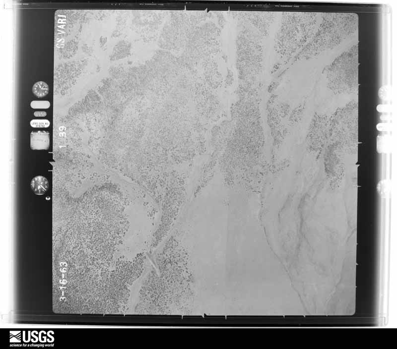 U.S. Geological Survey aerial photograph, 1963-04-17, scale 1:17000