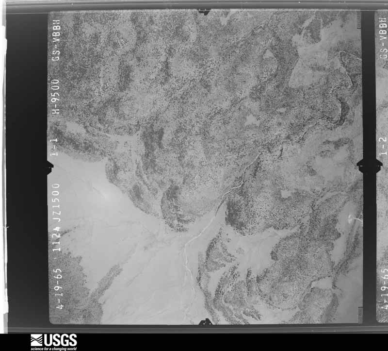 U.S. Geological Survey aerial photograph, 1965-05-05, scale 1:19000