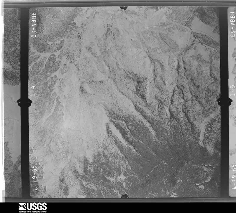 U.S. Geological Survey aerial photograph, 1965-05-05, scale 1:19000