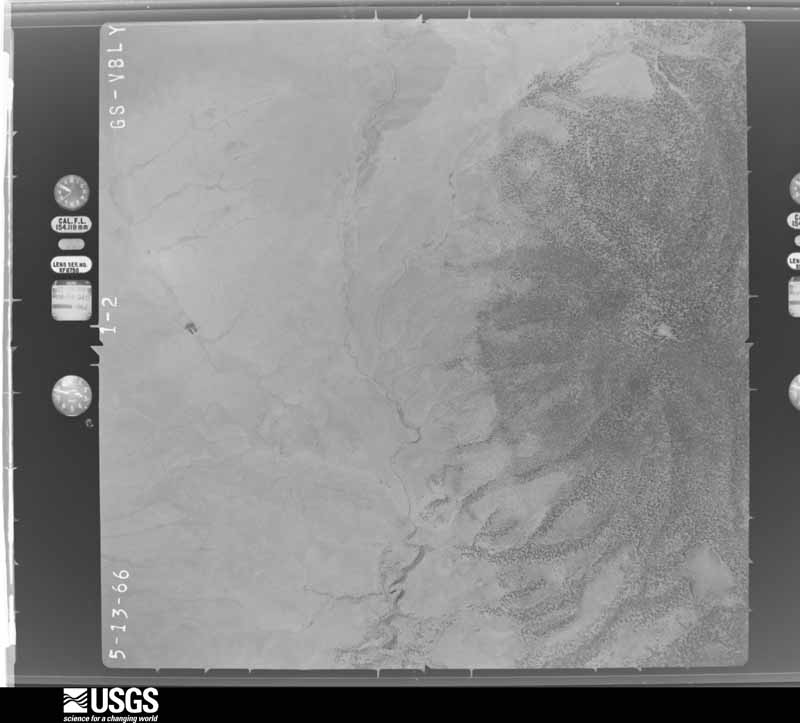 U.S. Geological Survey aerial photograph, 1966-05-13, scale 1:32000