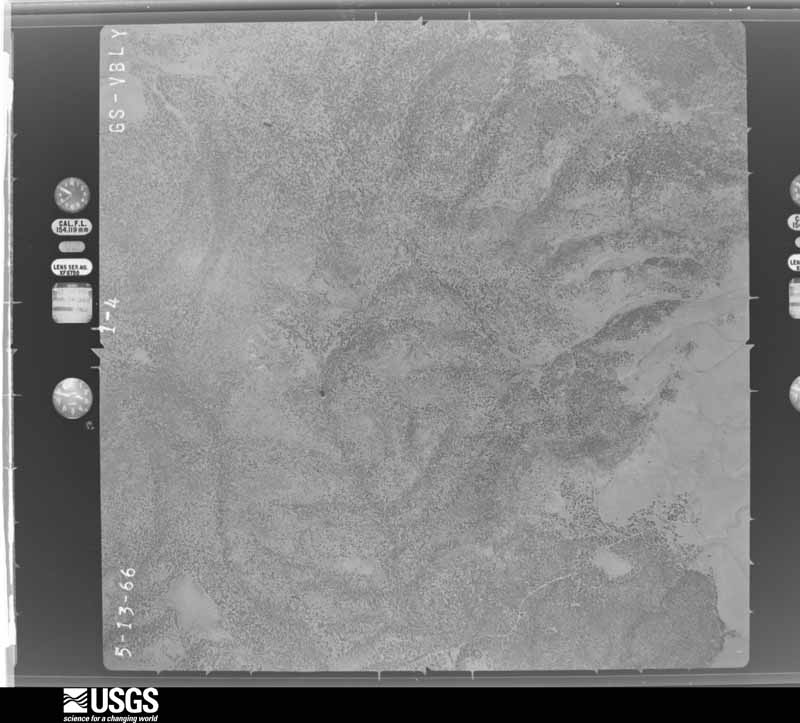 U.S. Geological Survey aerial photograph, 1966-05-13, scale 1:32000