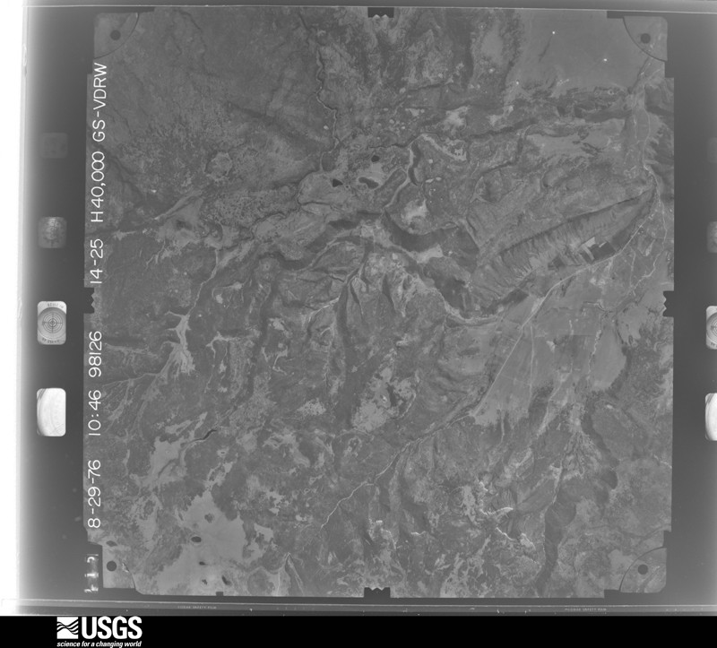 U.S. Geological Survey aerial photograph, 1976-08-29, scale 1:80000