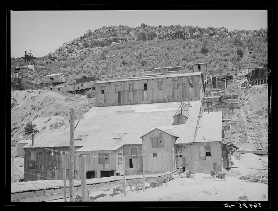 Mill at gold mine. Mogollon, New Mexico