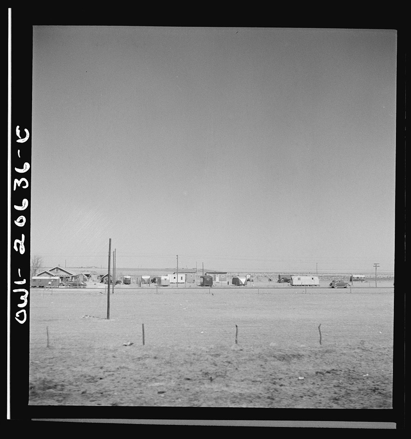 Grier, New Mexico. Passing through the town on the Atchison, Topeka, and Santa Fe Railroad. Trailers occupied by the workers from a nearby war plant