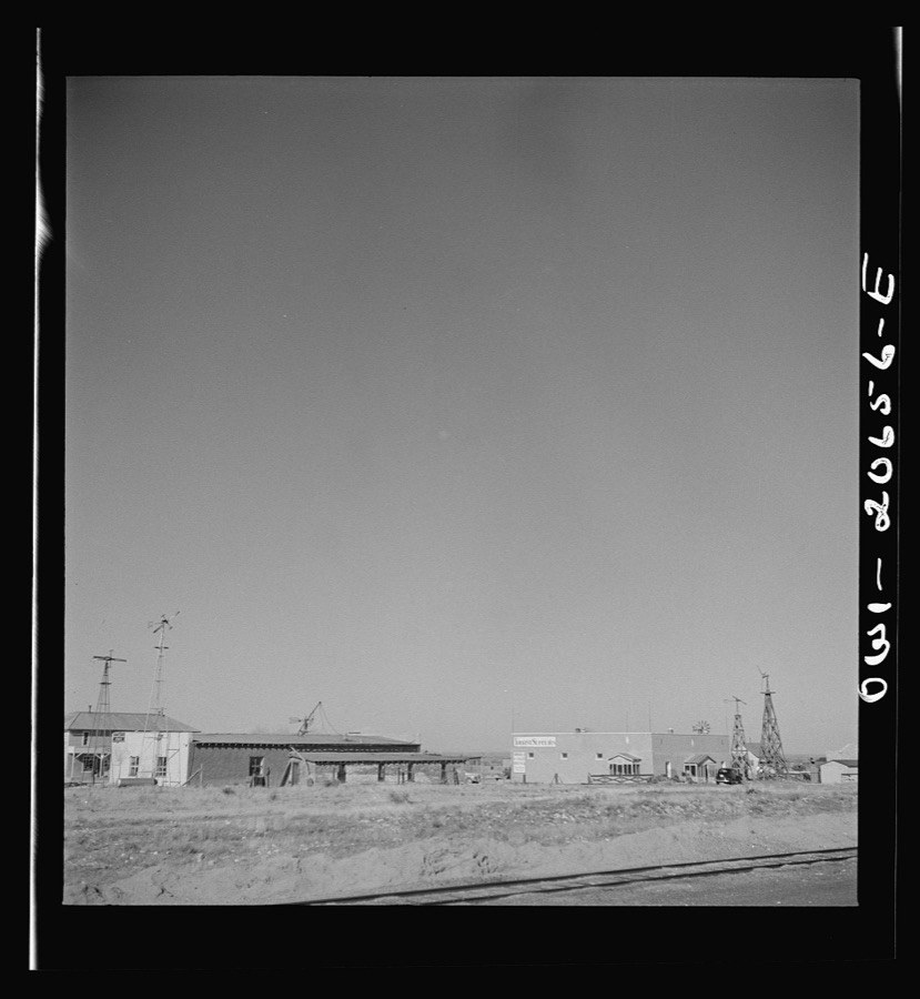 Grier, New Mexico. Passing through the town on the Atchison, Topeka, and Santa Fe Railroad. Trailers occupied by the workers from a nearby war plant
