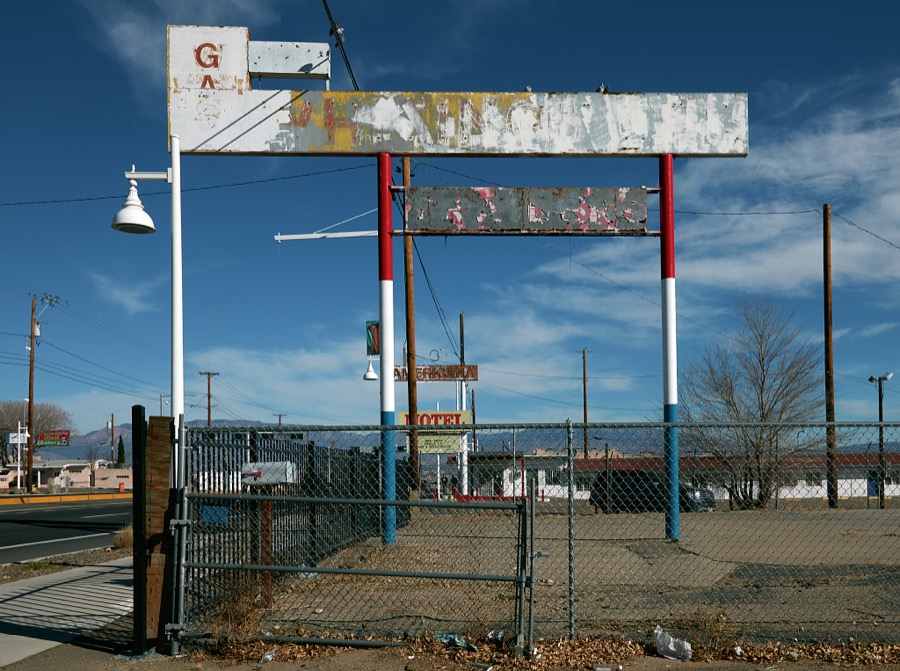 This is all that's left (as of 2021) of the old Americana Motel and its gas station on historic U.S. Route 66, the onetime "Mother Road" from Chicago, Illinois, to Santa Monica, California, during the "golden years" of family automobile travel from the 1930s to 1950s