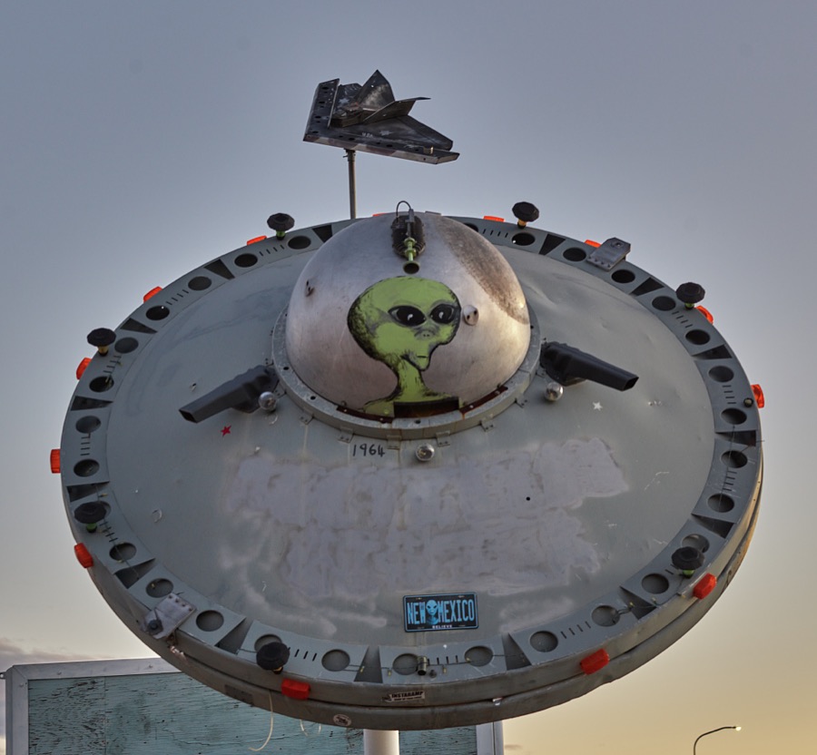 This rendition of a flying saucer and its friendly-looking "pilot" doesn't cause much of a stir in in Socorro, a small city in central New Mexico