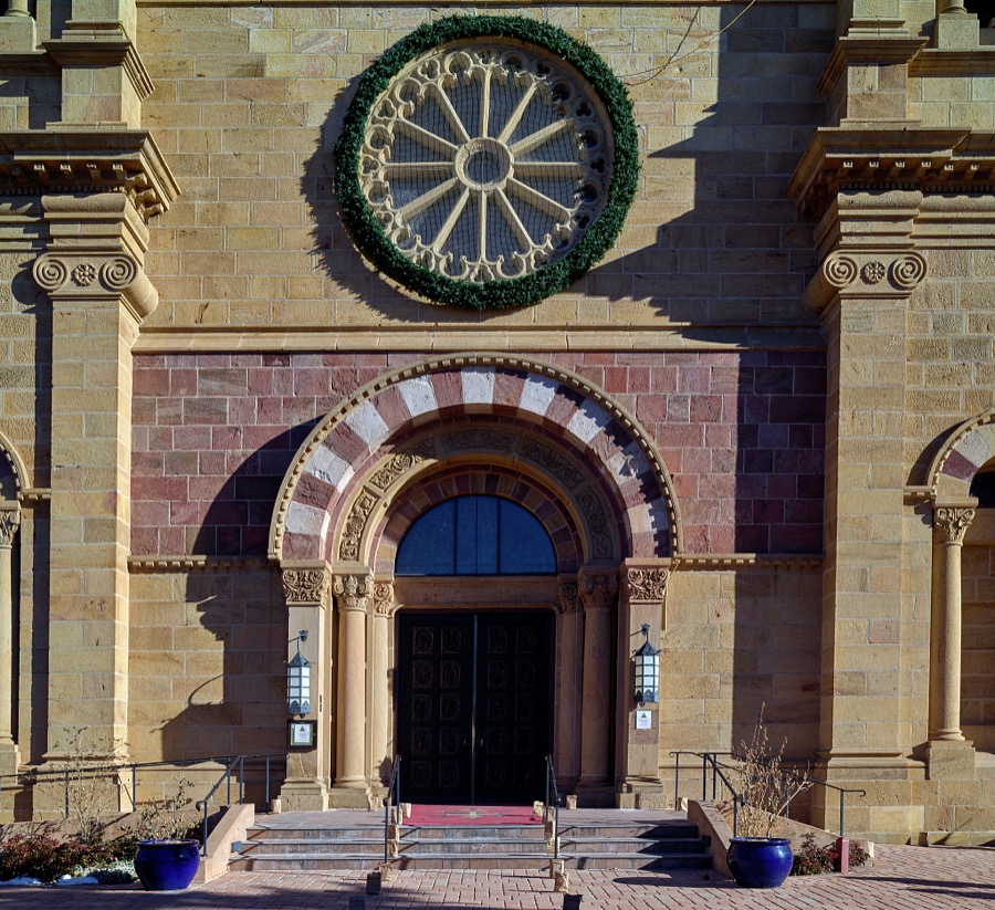 Entryway to the Cathedral Basilica of St. Francis of Assisi in Santa Fe, the capital city of New Mexico