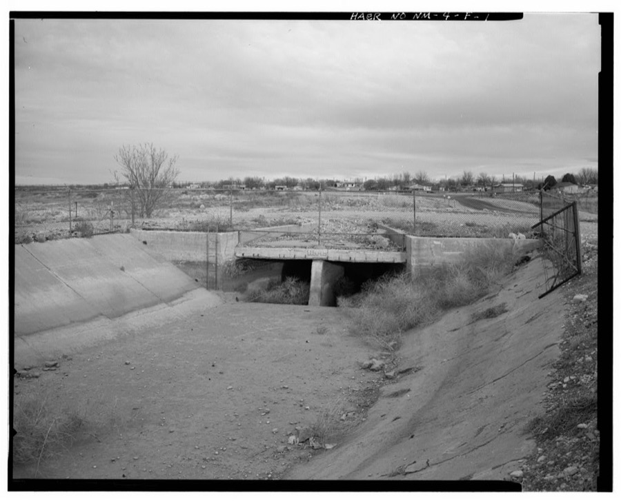 Carlsbad Irrigation District, Dark Canyon Siphon, On Main Canal, 1 mile south of Carlsbad, Carlsbad, Eddy County, NM
