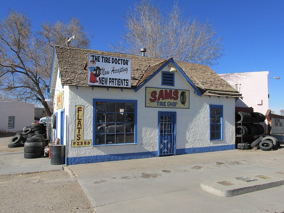 Photograph of Otero's 66 Service