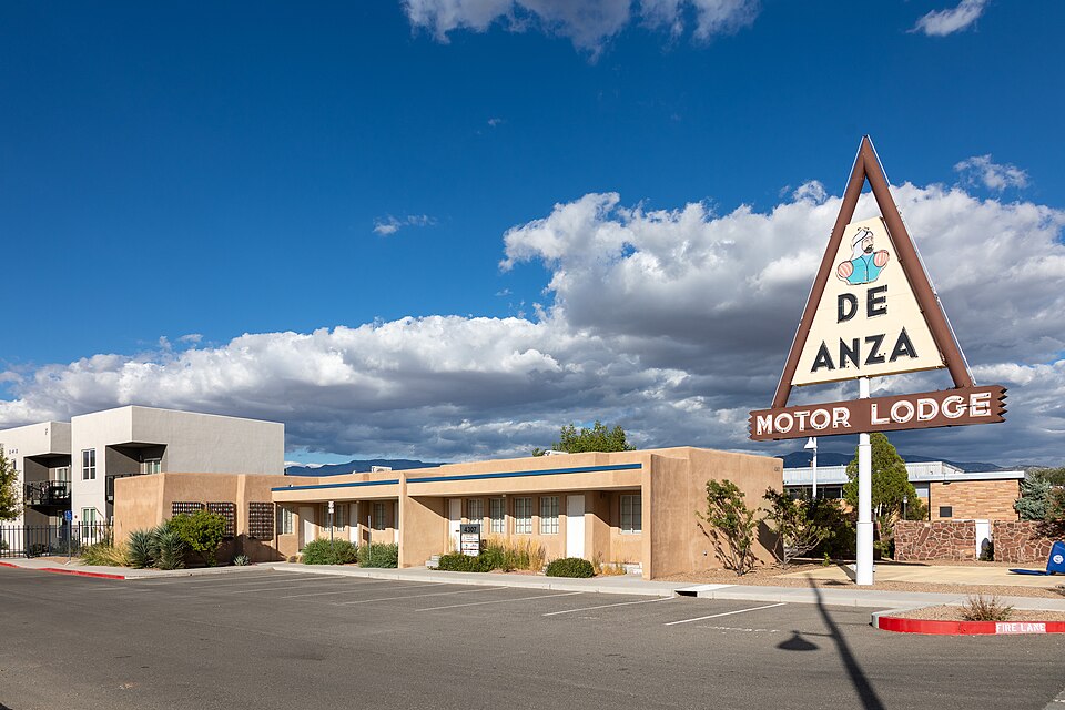 Photograph of De Anza Motor Lodge