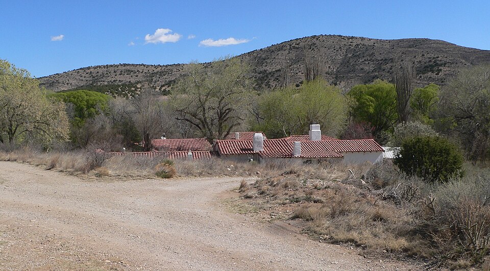 Photograph of Peter and Henriette Wyeth Hurd House