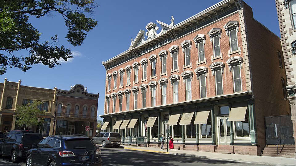 Photograph of Las Vegas Plaza