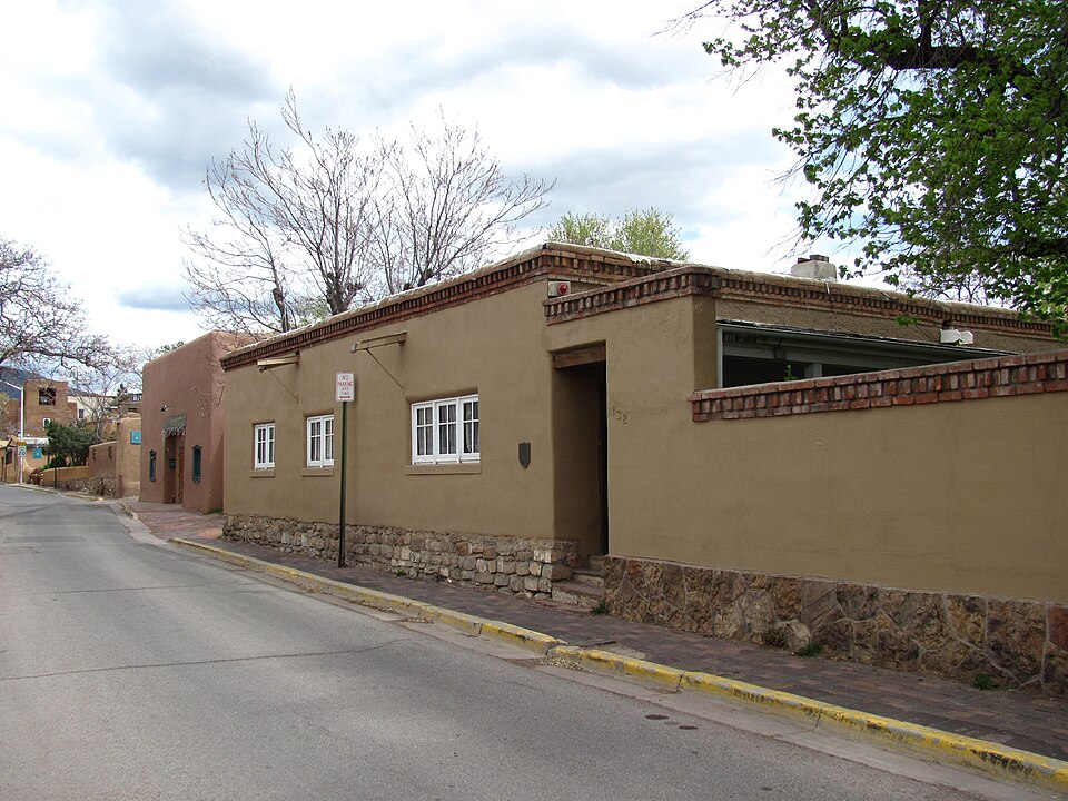 Photograph of Gregorio Crespin House