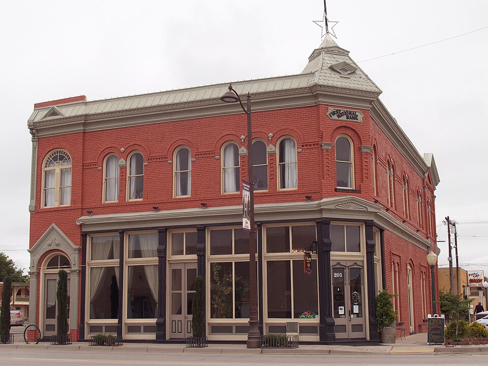 Photograph of First National Bank of Eddy