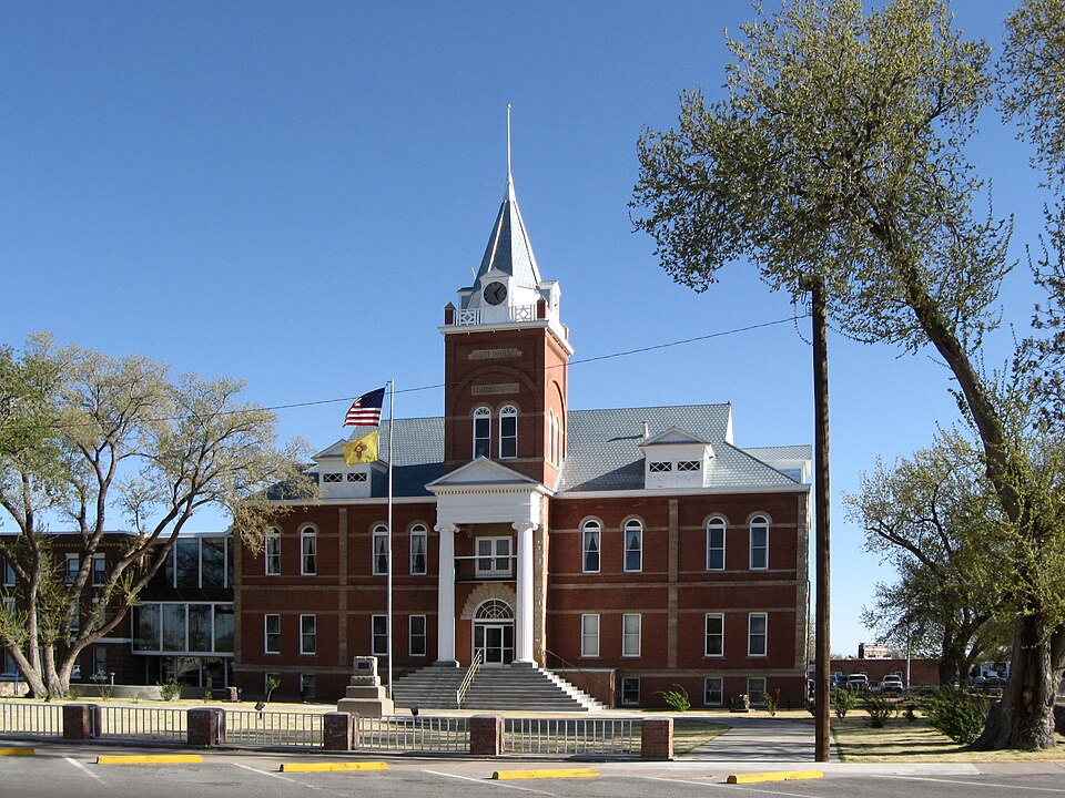 Photograph of Luna County Courthouse