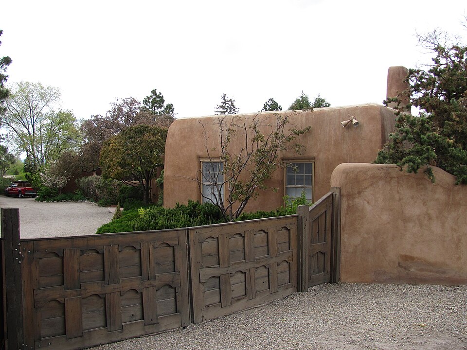 Photograph of Carlos Vierra House