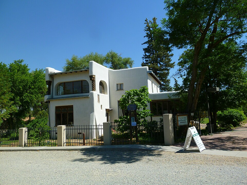Photograph of Nicolai Fechin House