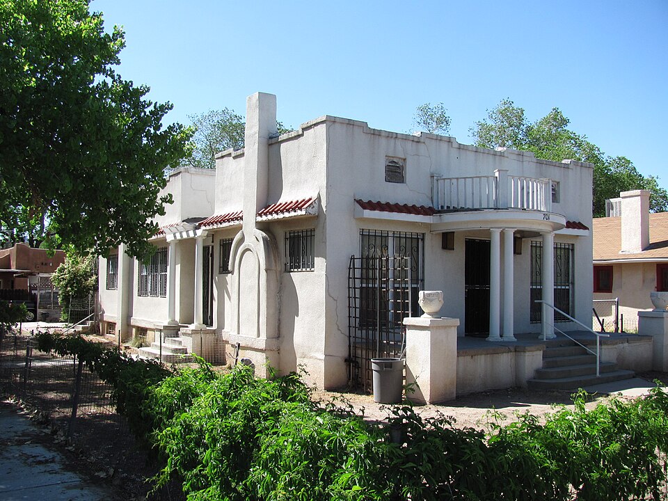 Photograph of Chester Carnes House