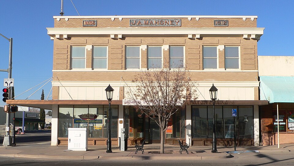 Photograph of Mahoney Building