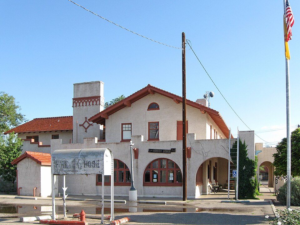 Photograph of Belen Harvey House