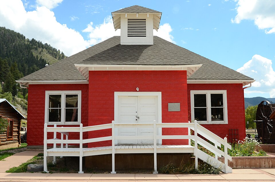 Photograph of Red River Schoolhouse