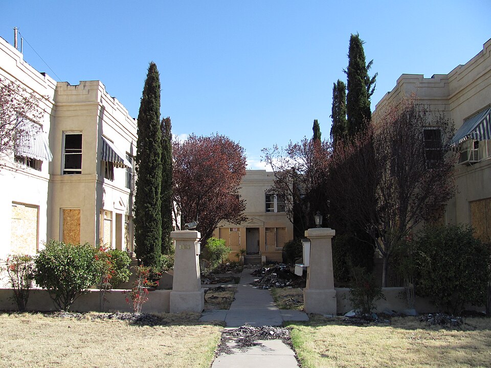 Photograph of Castle Apartments