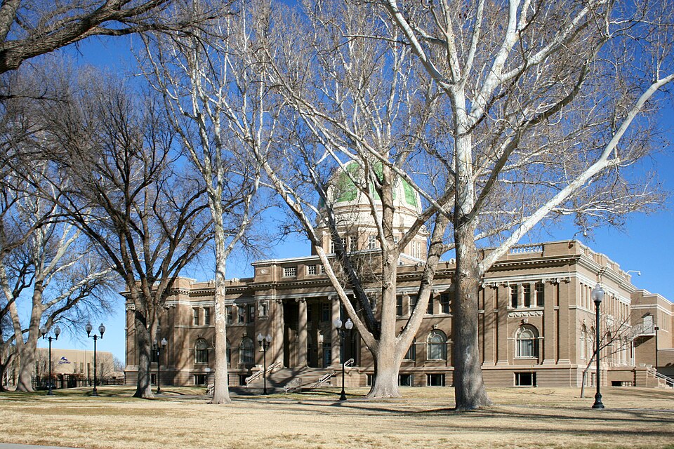 Photograph of Chaves County Courthouse