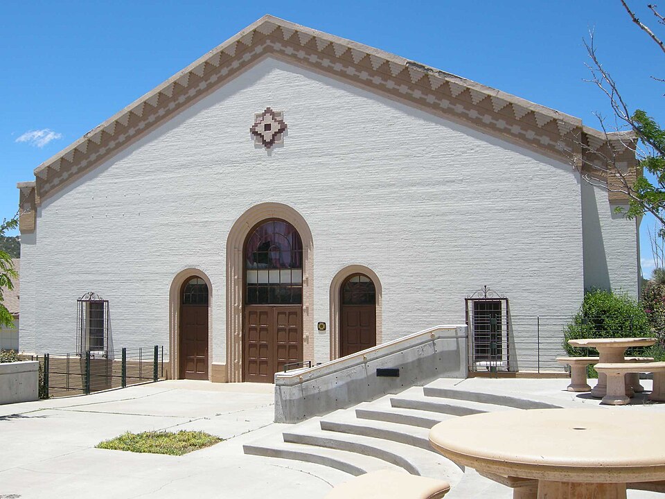 Photograph of Graham Gymnasium