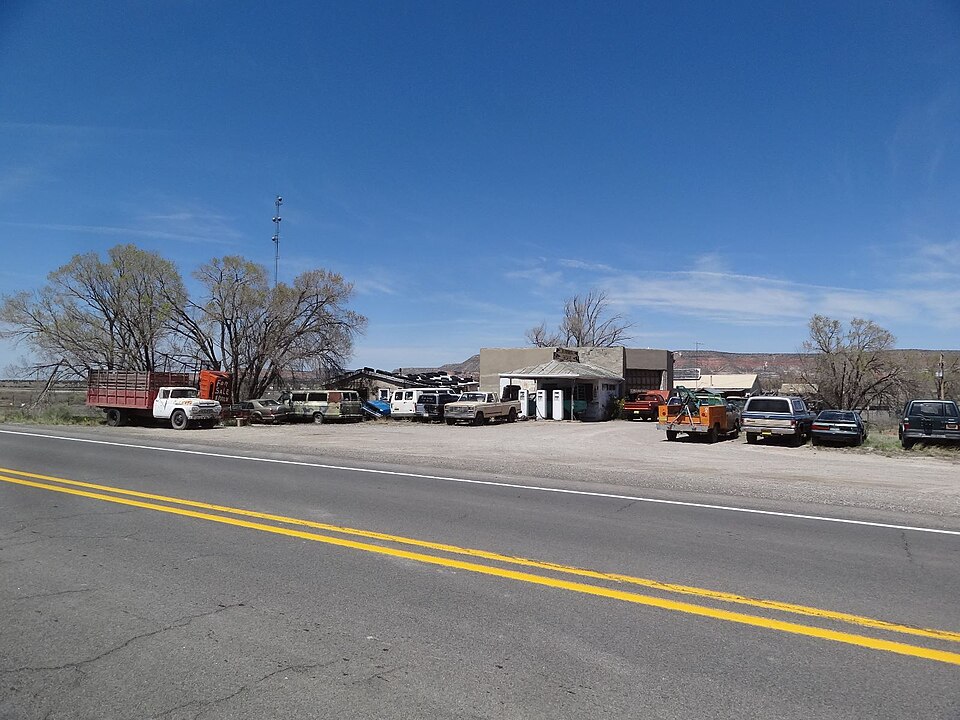 Photograph of Roy T. Herman's Garage and Service Station