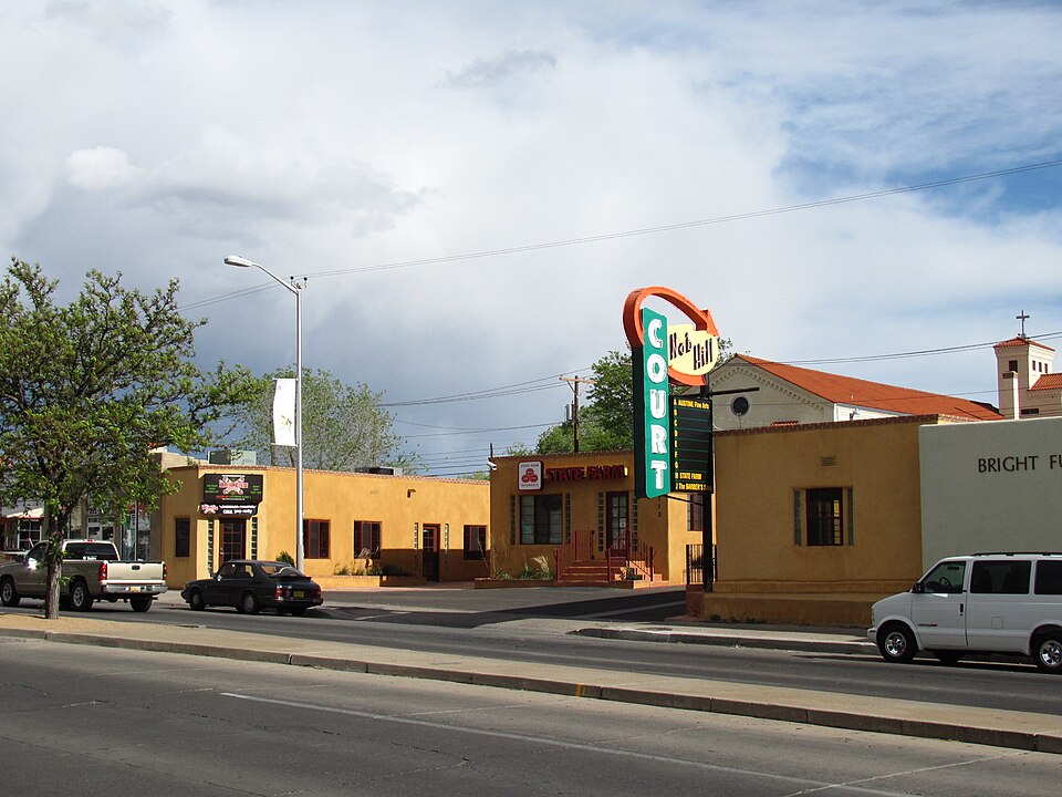 Photograph of Modern Auto Court