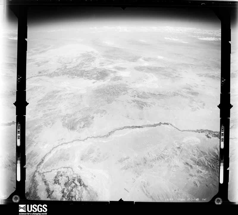 U.S. Geological Survey aerial photograph, 1968-07-01, scale 1:122000