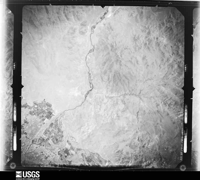 U.S. Geological Survey aerial photograph, 1968-07-01, scale 1:122000