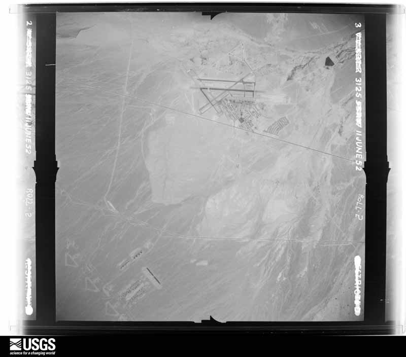 U.S. Geological Survey aerial photograph, 1952-06-11, scale 1:50440