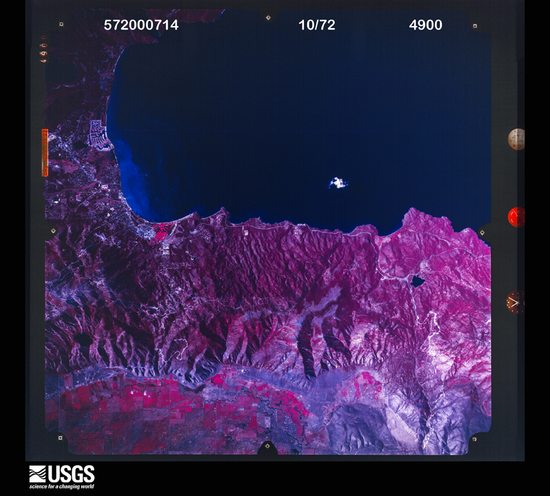 U.S. Geological Survey aerial photograph, 1972-10-03, scale 1:120000