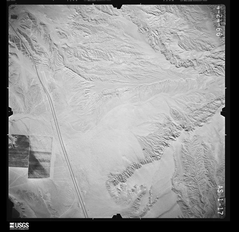 U.S. Geological Survey aerial photograph, 1966-04-24, scale 1:15840