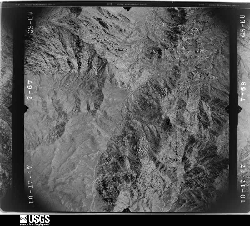U.S. Geological Survey aerial photograph, 1947-10-31, scale 1:27200