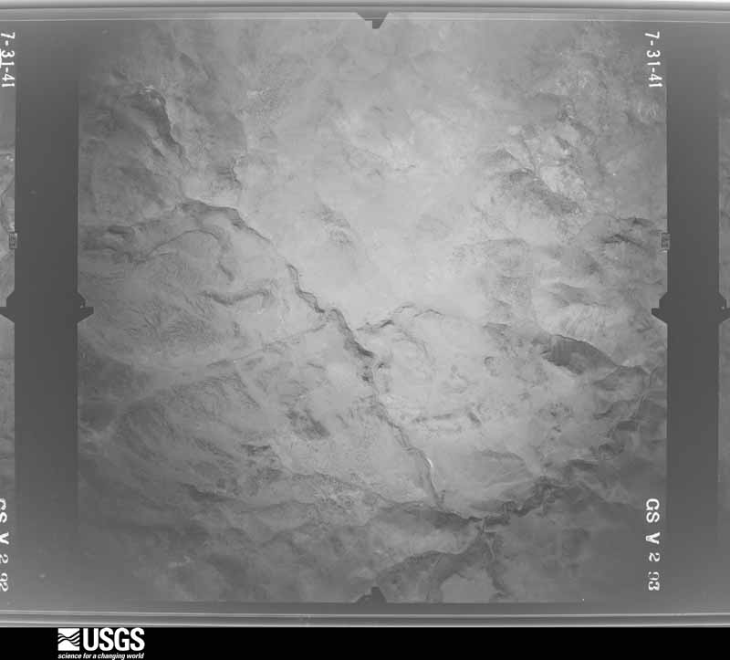 U.S. Geological Survey aerial photograph, 1941-08-01, scale 1:32000