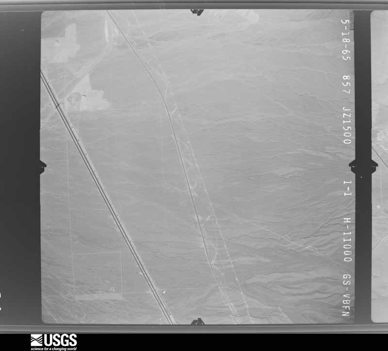 U.S. Geological Survey aerial photograph, 1965-05-18, scale 1:22000