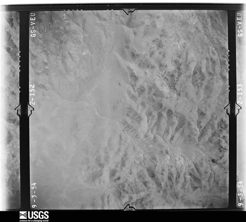 U.S. Geological Survey aerial photograph, 1954-09-01, scale 1:37400
