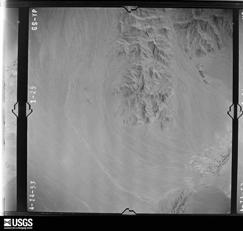 U.S. Geological Survey aerial photograph, 1953-04-14, scale 1:47200