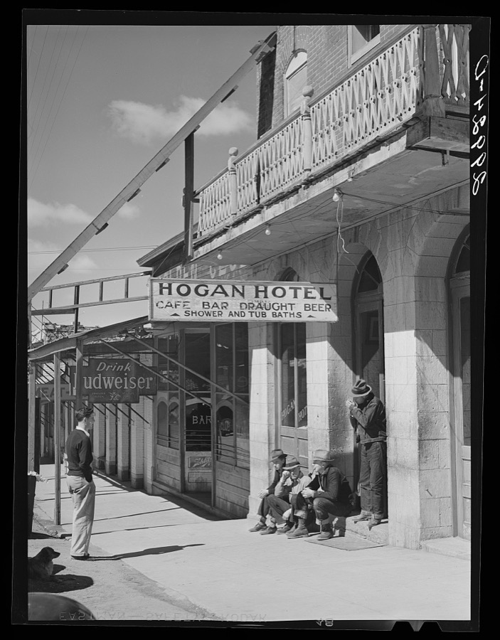 Hotel. Austin, Nevada