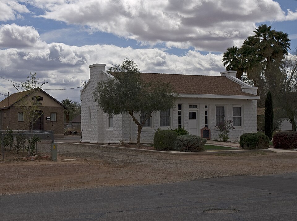 Photograph of LDS Moapa Stake Office Building