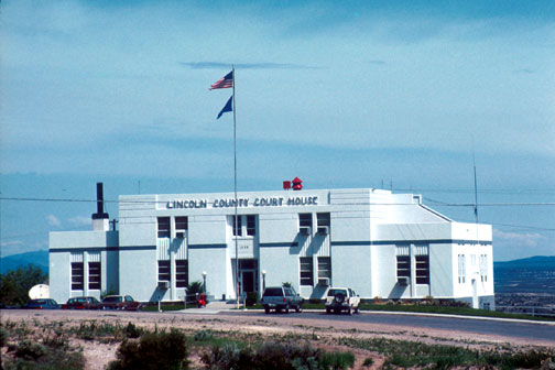 Photograph of 1938 Lincoln County Courthouse
