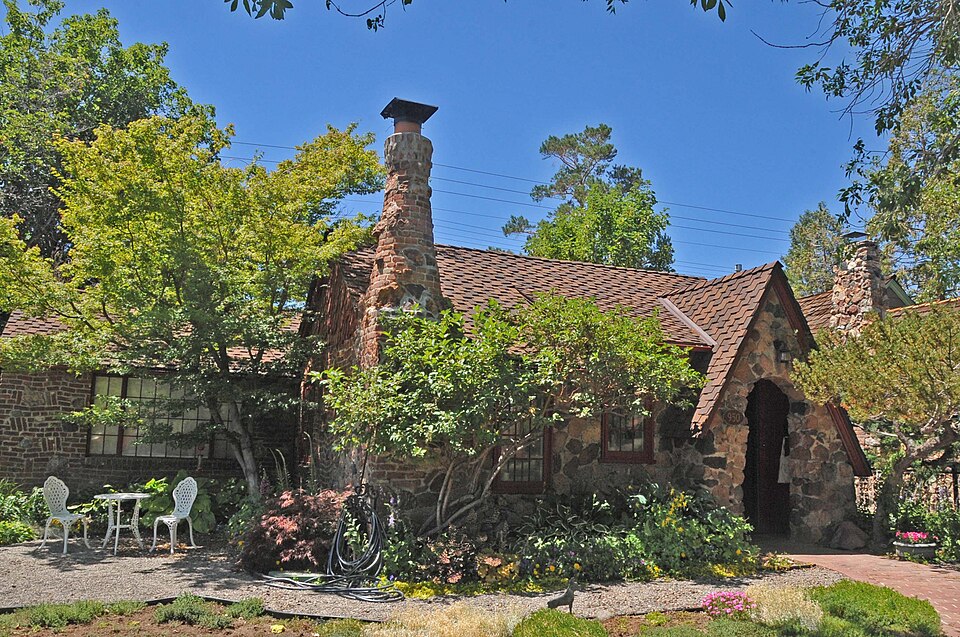 Photograph of W.E. Barnard House