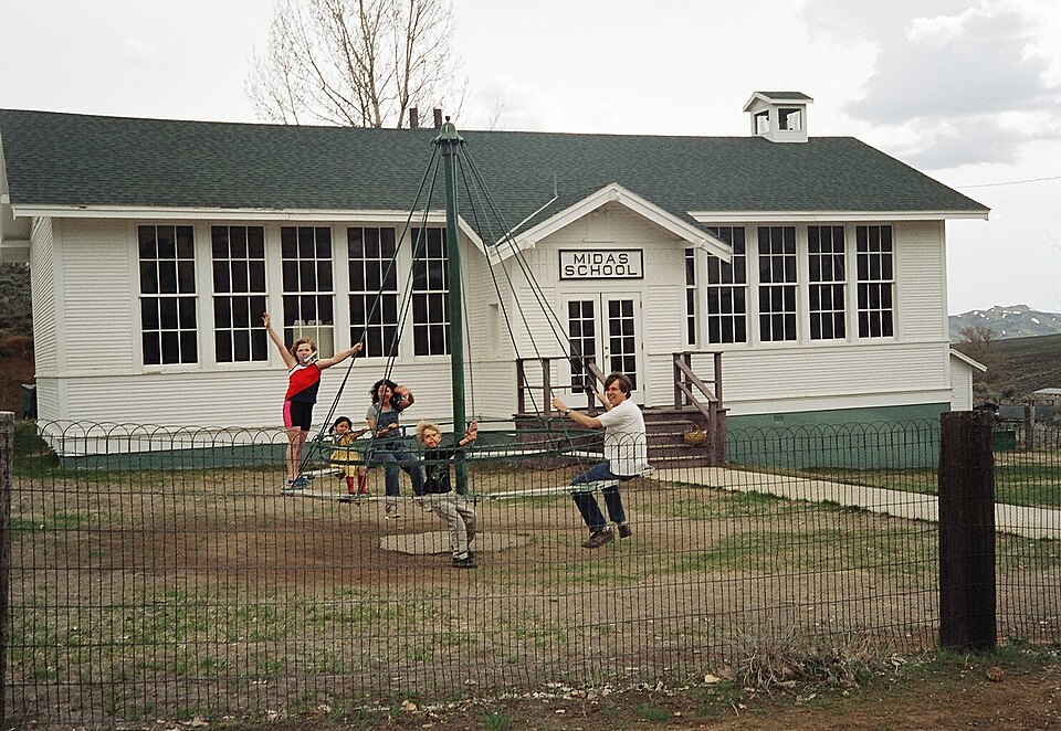 Photograph of Midas Schoolhouse