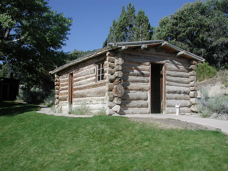 Photograph of Rhodes Cabin