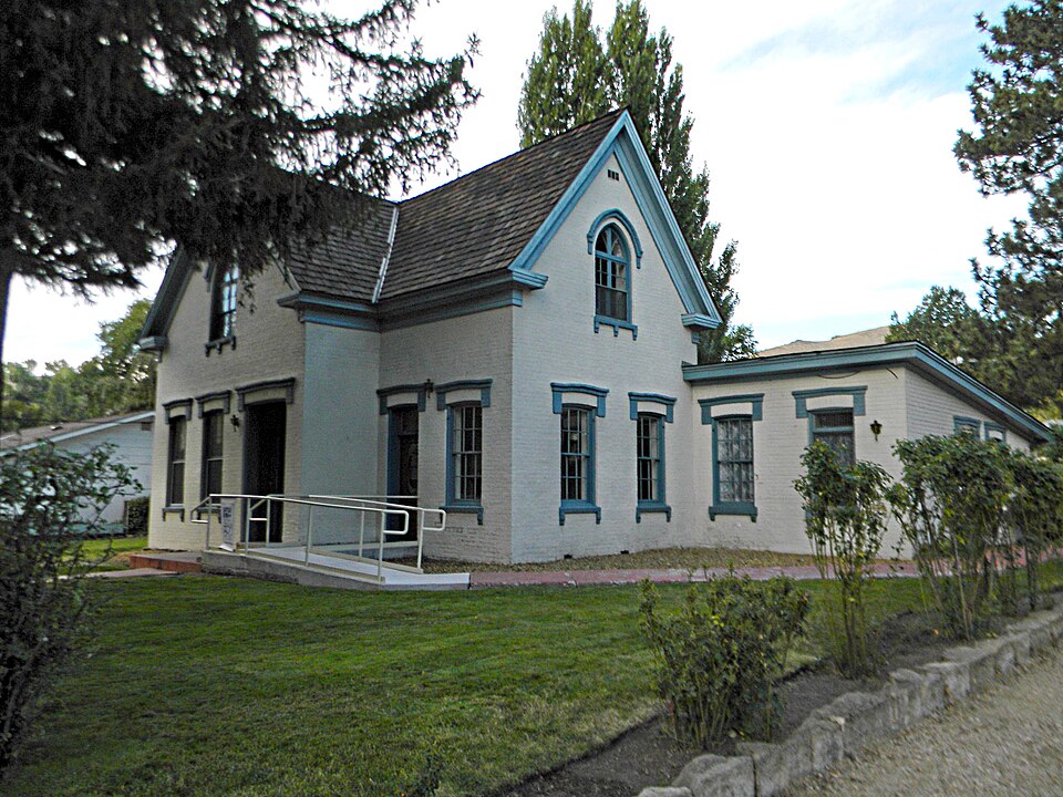 Photograph of Ormsby-Rosser House